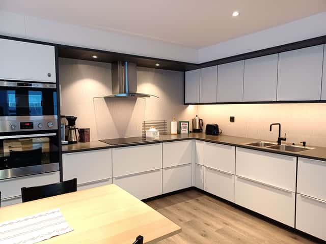 Apartment in Åre near the ski slopes and Åre Square with private sauna, ski storage and drying cabinet