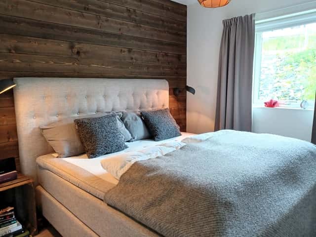 Ski-in/ski-out duplex in Sadeln with sauna, fireplace, balcony and patio, sleeping up to 9 guests