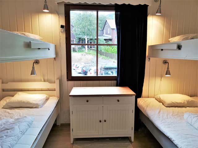 Central Åre apartment near the train station, village square and ski lifts