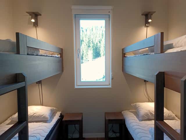 Ski-in/ski-out family apartment in Sadeln with sauna, indoor fireplace and south-facing patio