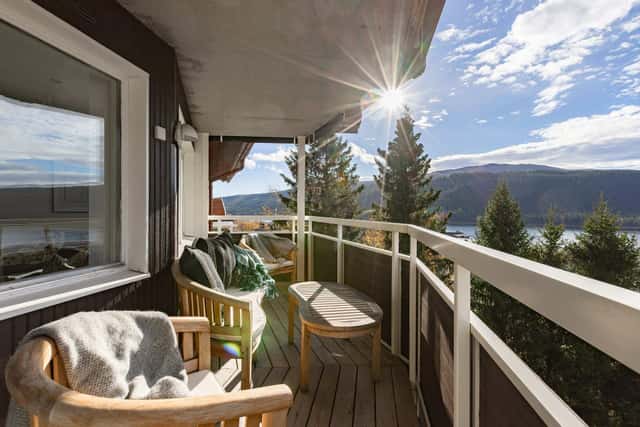 3-bedroom apartment in Åre with private lake-view balcony, sauna, washer and dryer