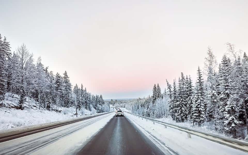 Hur långt är det mellan Stockholm och Åre?