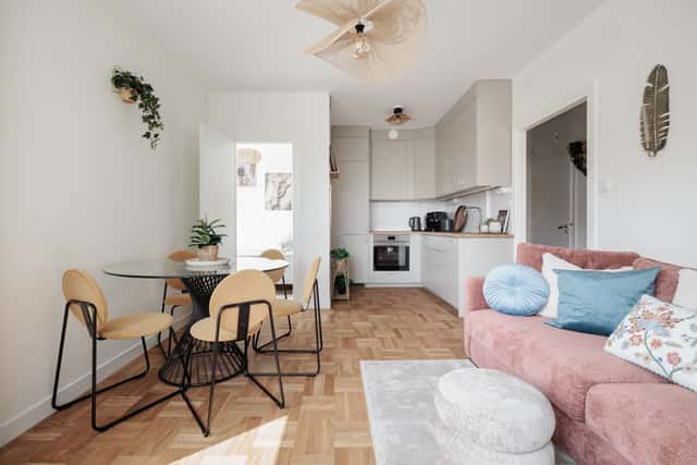 Two-bedroom apartment with double balconies in Stockholm near parks and city centre