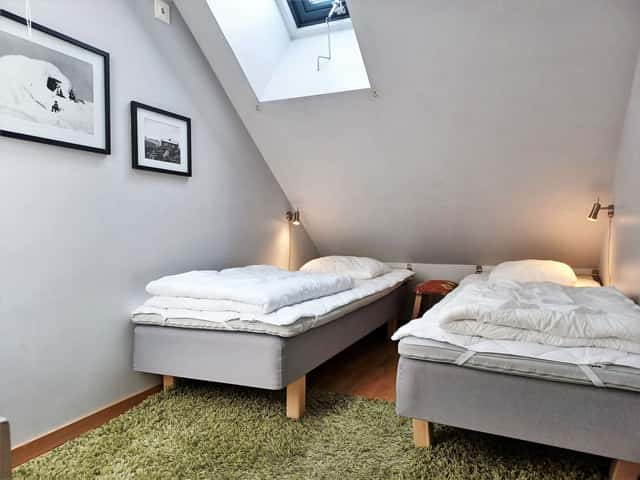 Two-level apartment in central Åre near the village square and Bergbanan funicular to the ski slopes
