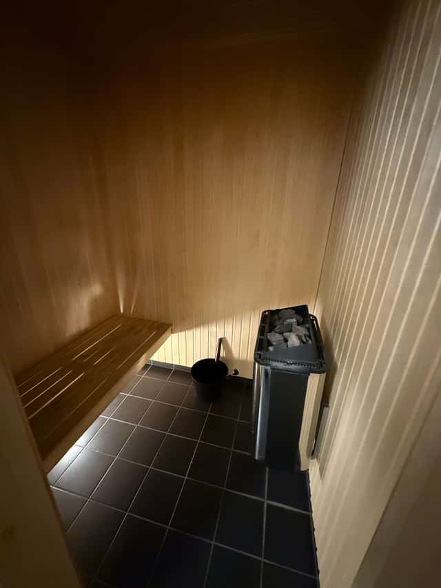 Mountain apartment near VM8 ski lift in Åre, Sweden, with private sauna close to slopes and town centre