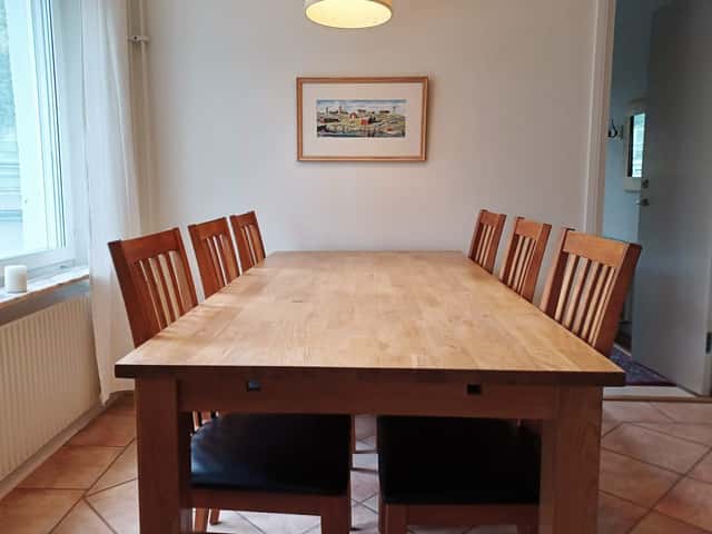 Apartment in central Åre with sauna, three bedrooms, ski storage and drying cabinet, near lifts and restaurants.