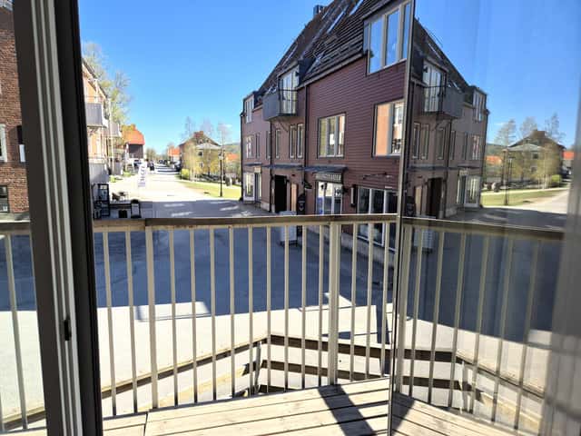 Central apartment in Åre near ski lifts with private sauna, garage parking and ski storage