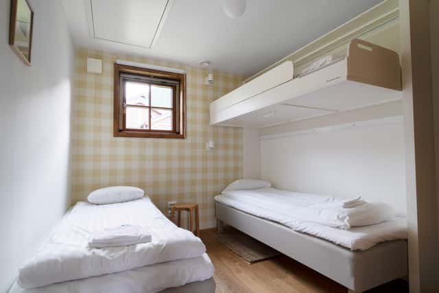 Living room, kitchen, master bedroom, second bedroom, bathroom in a Scandinavian cabin in Åre.