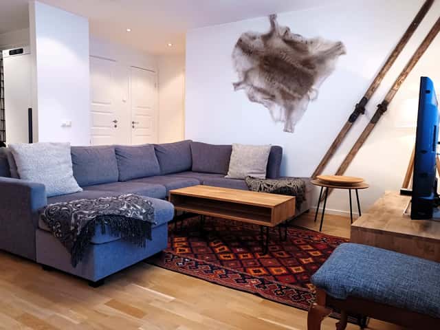 Ski-in/ski-out apartment in Åre near Olympia/Gästrappet, 25 m to slopes, sauna and south-facing balcony