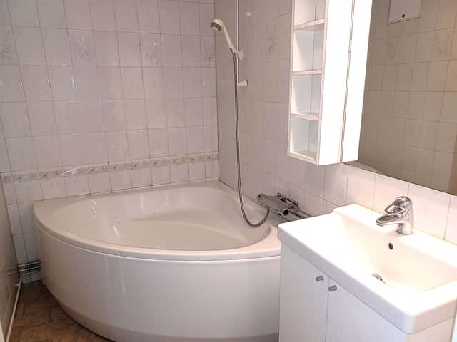 Apartment in Hummeln, Åre, near ski lifts and Åre Square, with beds for up to six guests