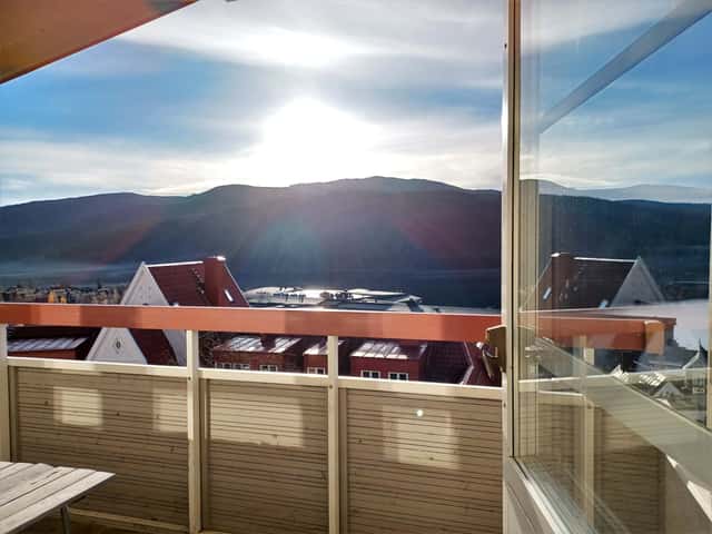 Apartment by the ski slopes near Åre Square, Åre, with balcony lake views and private sauna