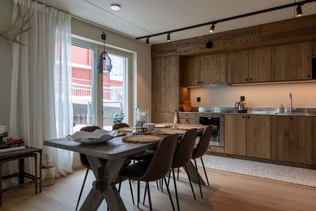 Family-friendly two-room apartment in Åre center with sauna, dual bathrooms and ski storage