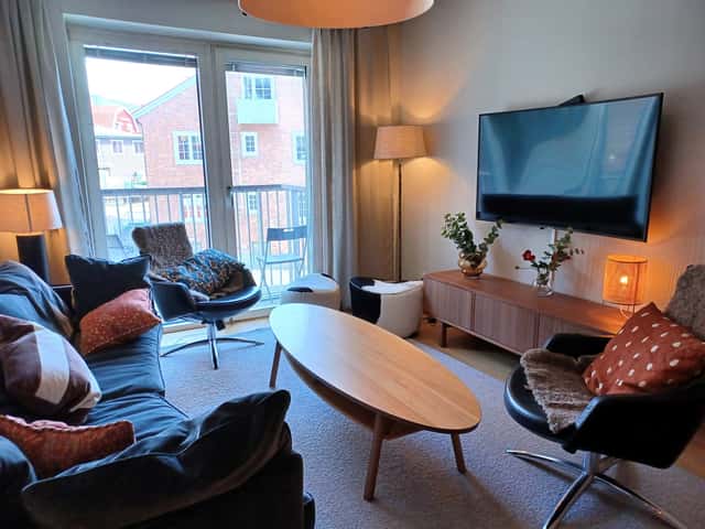 Apartment in central Åre near ski lifts and village centre with private sauna, ski storage and parking