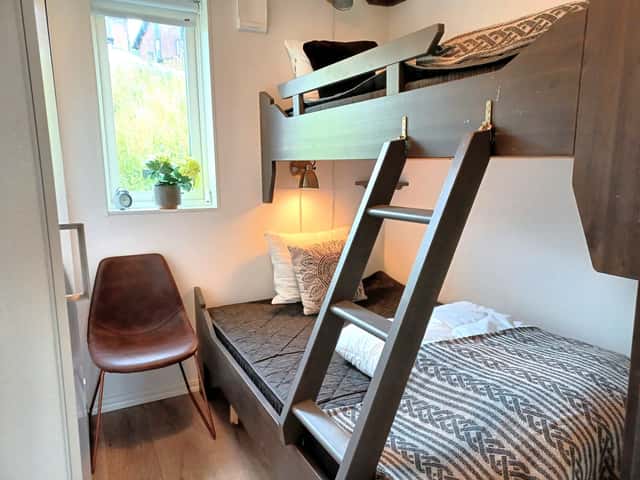 Ski-in/ski-out duplex in Sadeln with sauna, fireplace, balcony and patio, sleeping up to 9 guests