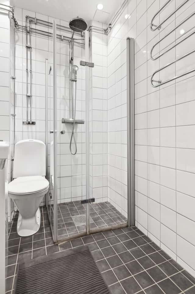Cozy studio interior in St. Eriksplan, Stockholm, located in a historic building.