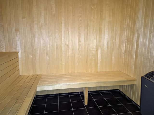 Central apartment in Åre near ski lifts with private sauna, garage parking and ski storage