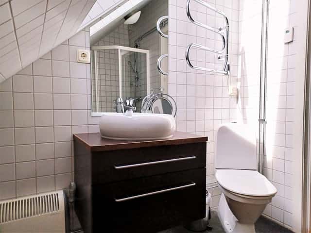 Two-level apartment in central Åre near the village square and Bergbanan funicular to the ski slopes