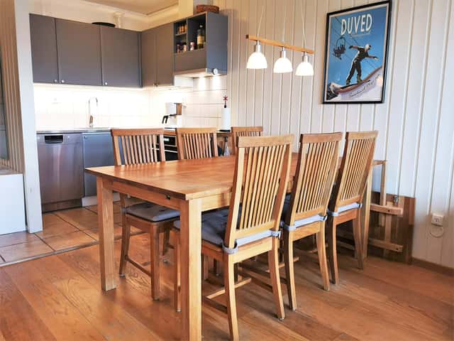 Ski apartment in central Åre with sauna, balcony and bunk beds near lifts and the train station