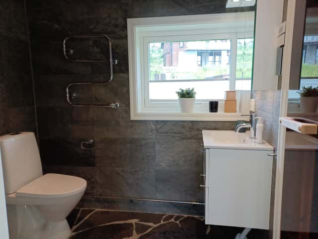 Ski-in/ski-out duplex in Sadeln with sauna, fireplace, balcony and patio, sleeping up to 9 guests