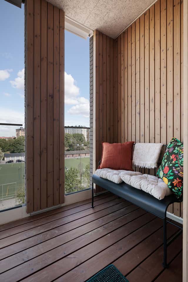 Modern Scandinavian studio apartment with balcony on Kungsholmen, Stockholm