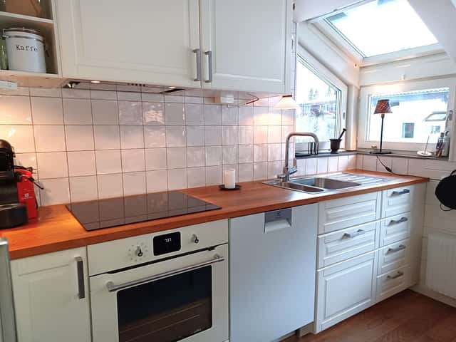 Apartment in Hummeln above Åre village, walking distance to ski lifts, slopes, restaurants and the town square