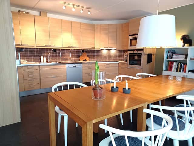 Spacious apartment in Björnen Örnen with private sauna, ski storage and parking with engine heaters