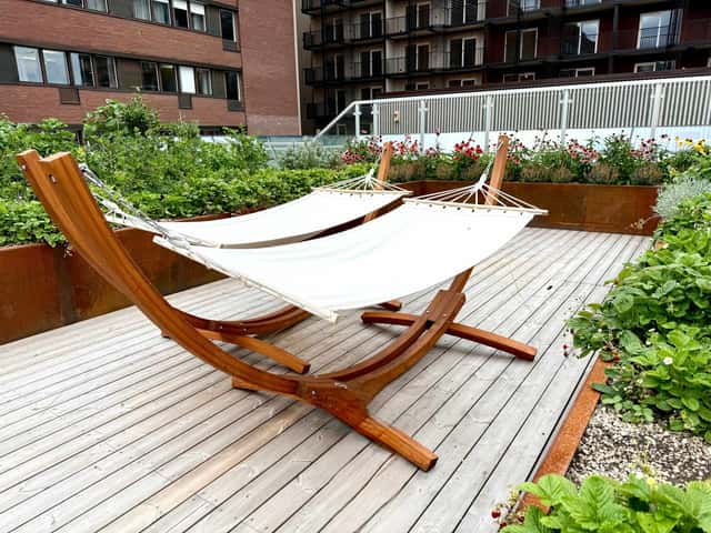 Modern studio interior in Kungsholmen, private balcony for coffees, large courtyard space