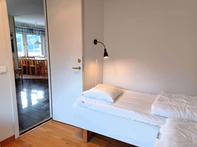 Central Åre apartment with private sauna, ski storage and drying cabinet, near village and mountain trails.