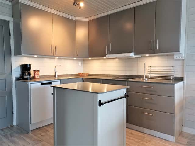 Cozy apartment in Björnen Hermelinen with private sauna, south-facing balcony and ski storage