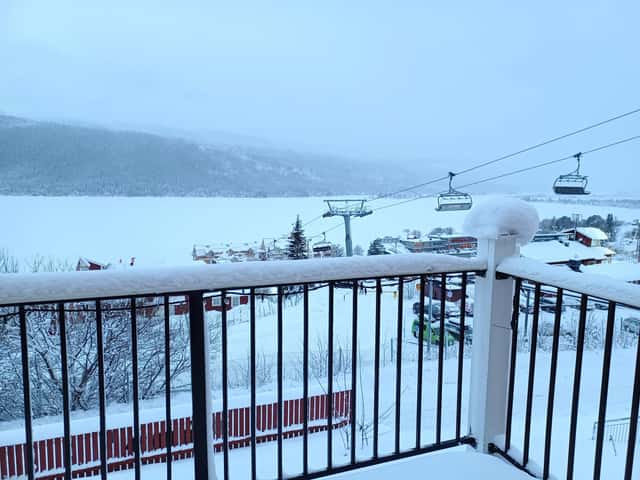 Ski-in/ski-out apartment in Åre near Olympia/Gästrappet, 25 m to slopes, sauna and south-facing balcony