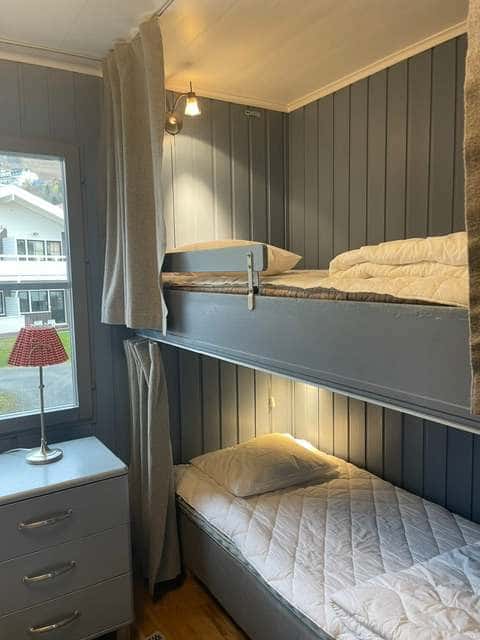 Apartment in Åre near ski lifts with private sauna, balcony, ski storage and parking