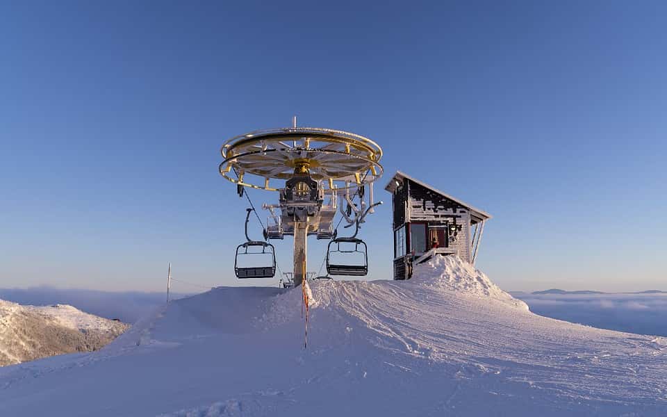 Where can you buy lift passes in Åre?