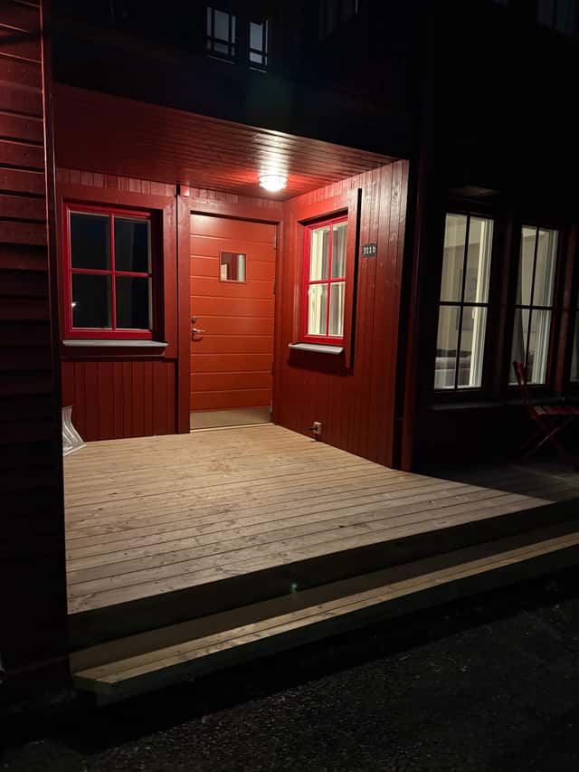 Mountain apartment near VM8 ski lift in Åre, Sweden, with private sauna close to slopes and town centre