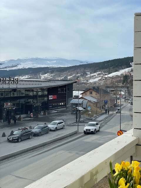 Apartment in Åre near ski lifts with private sauna, balcony, ski storage and parking