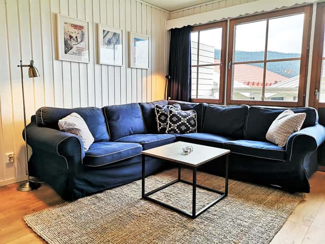 Central Åre apartment near the train station, village square and ski lifts
