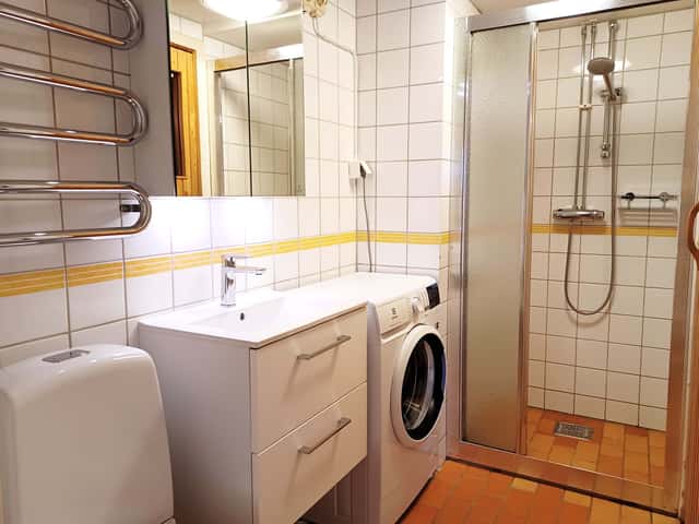 Ski-in apartment in central Åre near the slopes, ski lifts and the town square, with private sauna