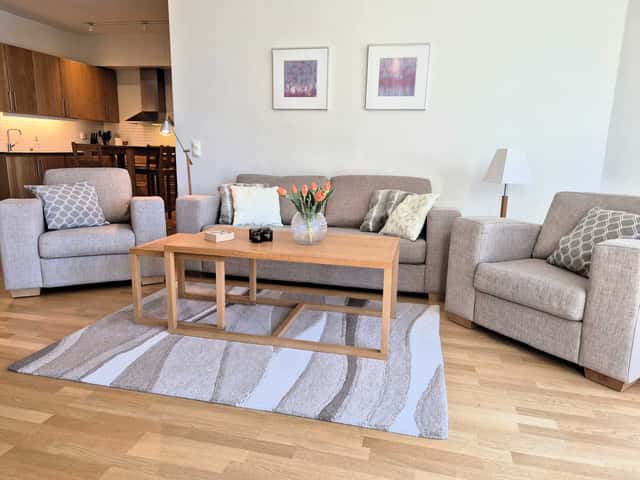 Central apartment in Åre near ski lifts with private sauna, garage parking and ski storage