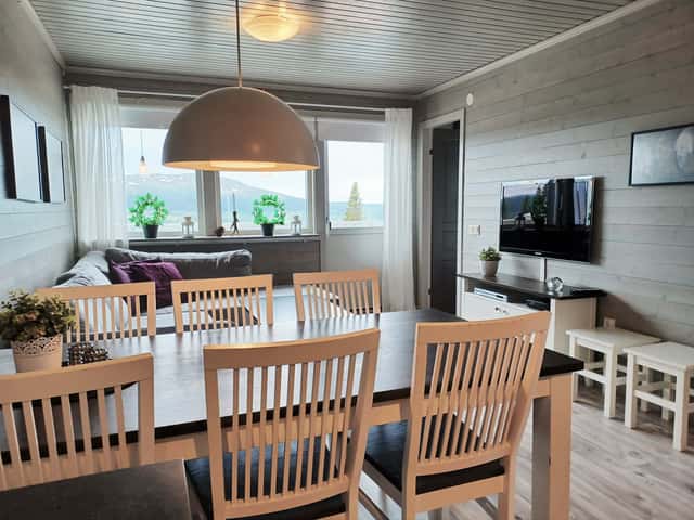 Cozy apartment in Björnen Hermelinen with private sauna, south-facing balcony and ski storage
