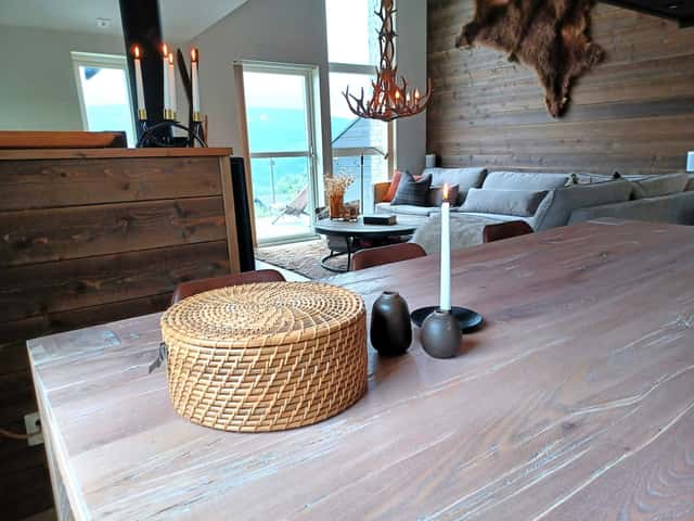 Ski-in/ski-out duplex in Sadeln with sauna, fireplace, balcony and patio, sleeping up to 9 guests