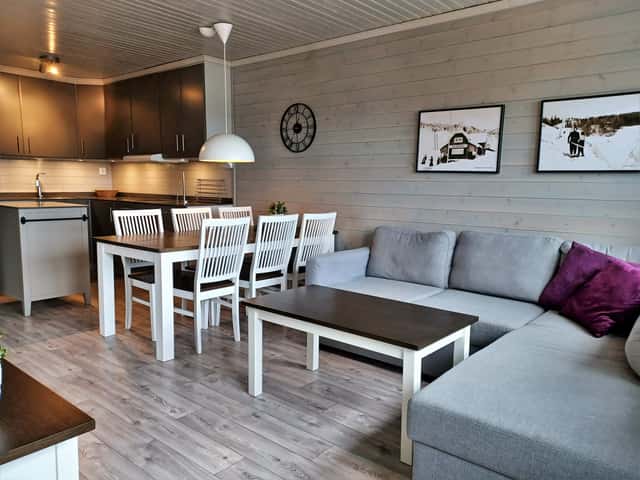Cozy apartment in Björnen Hermelinen with private sauna, south-facing balcony and ski storage