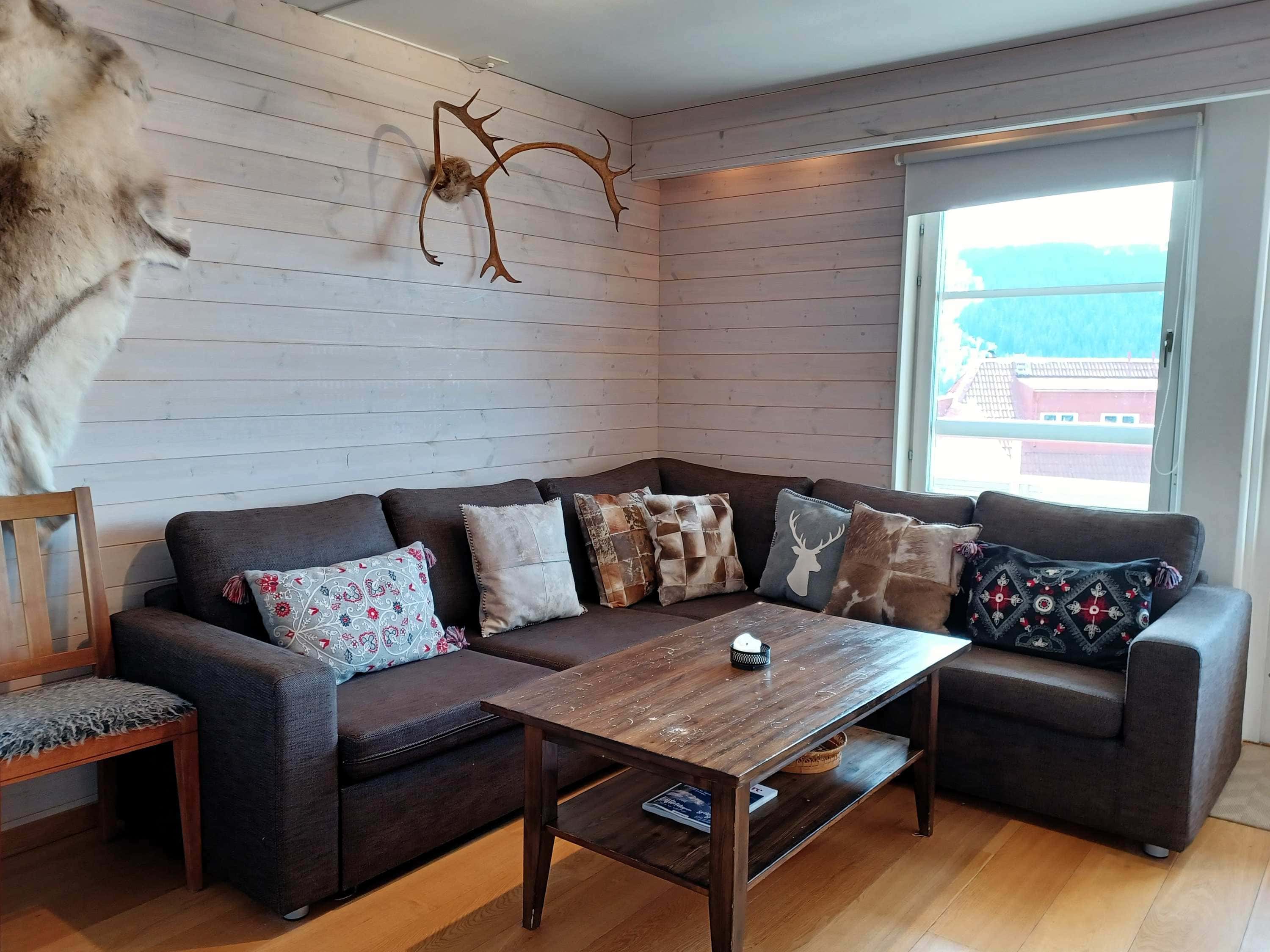 Apartment by the ski slope in central Åre with private sauna, close to lifts and Åre Square