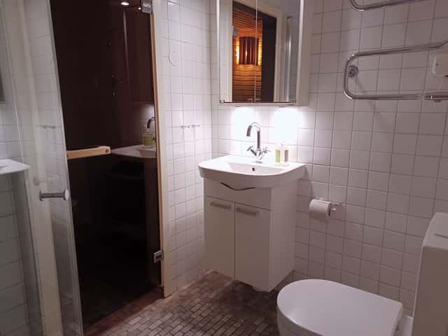 Ski apartment in central Åre near slopes, lifts and village square, with private sauna and ski storage
