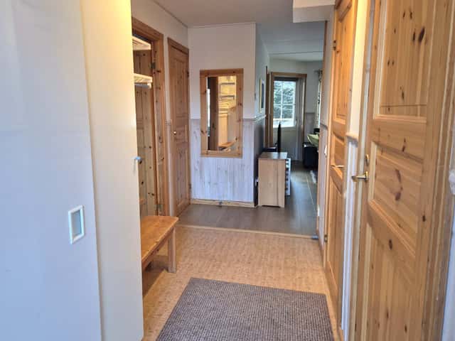 Cozy ski apartment in Björnen with sauna, drying cabinet and ski storage near kids’ area and ski rental