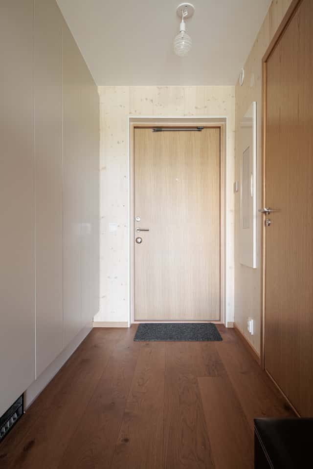 Scandinavian studio apartment with private balcony on Kungsholmen, Stockholm