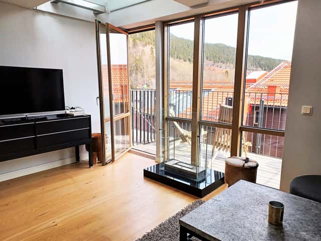 Two-level apartment in central Åre near the village square and Bergbanan funicular to the ski slopes
