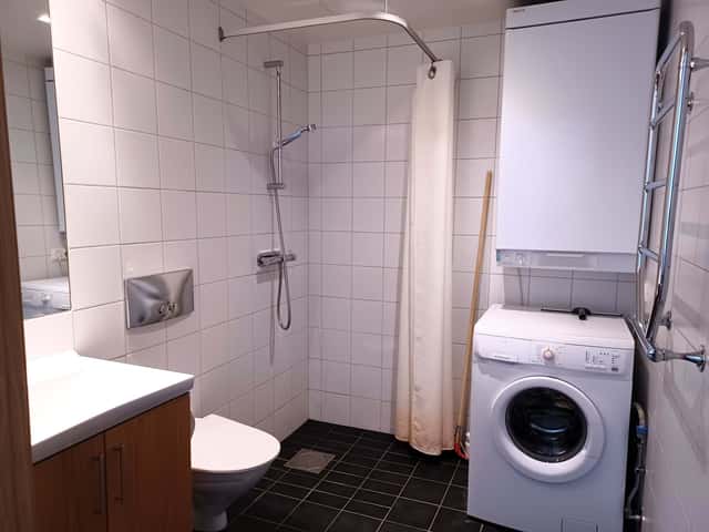 Apartment in central Åre near ski lifts, village square and restaurants, sleeps 4