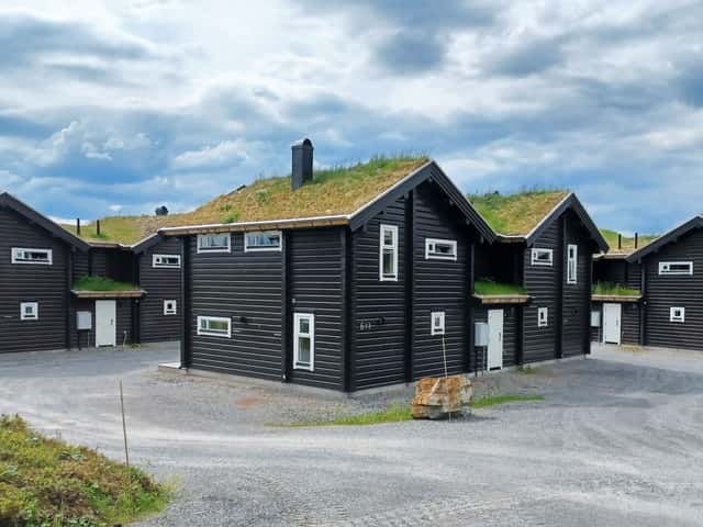 Ski-in/ski-out semi-detached home in Björnen Sadeln with fireplace and private sauna