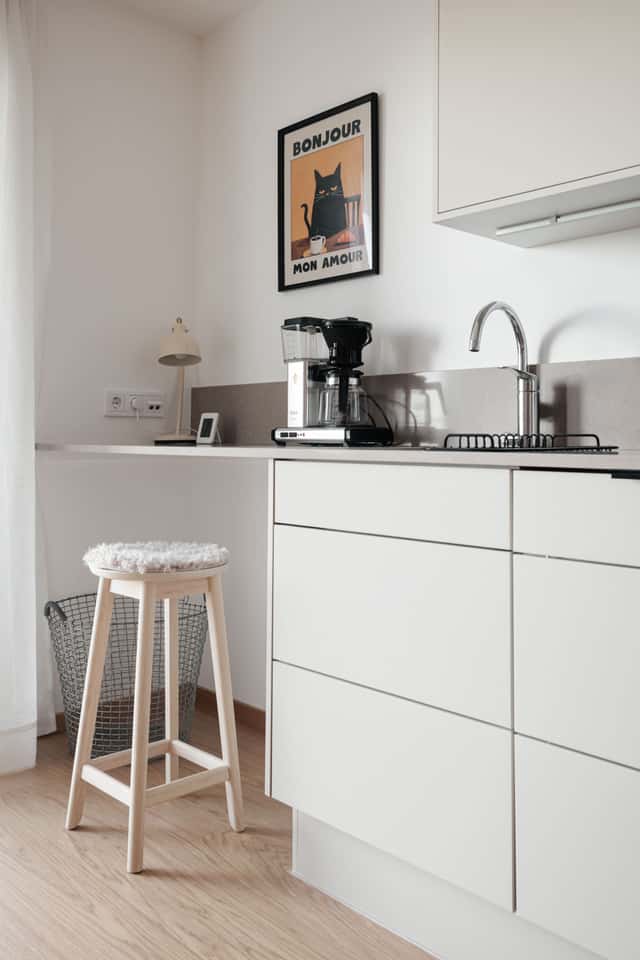 Modern Scandinavian studio apartment with balcony on Kungsholmen, Stockholm