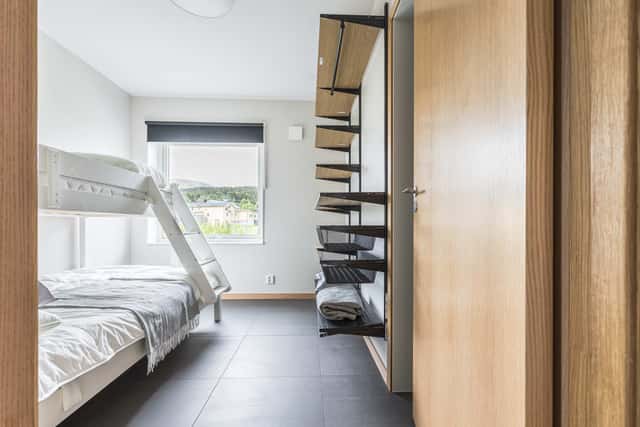 Modernt fristående fjällhus med öppen spis i Årekläppen, Åre