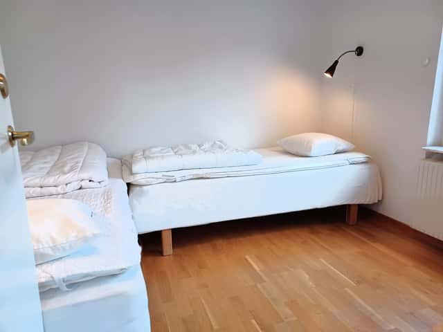 Central Åre apartment with private sauna, ski storage and drying cabinet, near village and mountain trails.